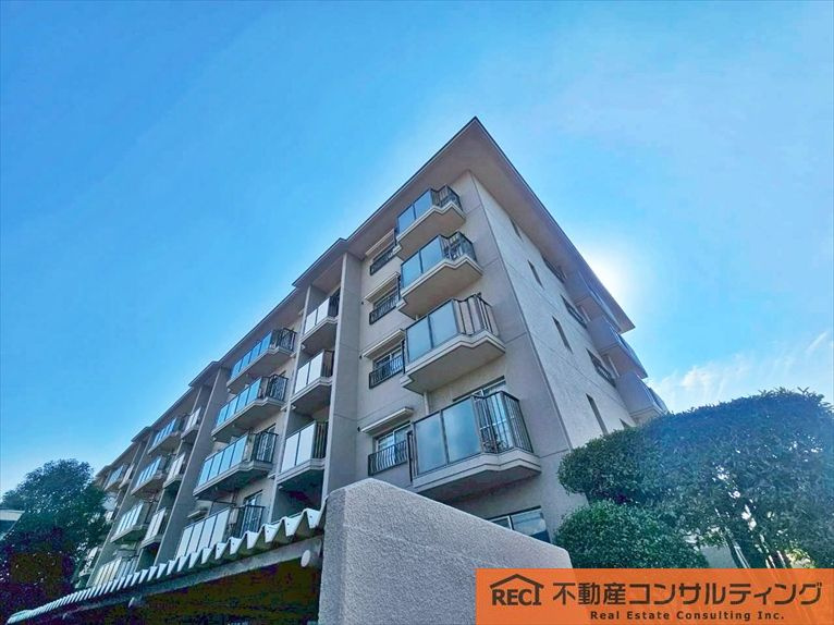 ユニハイム西宮の外観