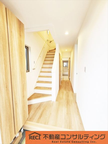 神戸市灘区上野通3丁目　新築戸建　A号地の内装