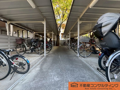 【駐輪場】 | メゾン本山