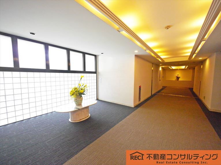 パーク・ハイム夙川泉町のエントランス