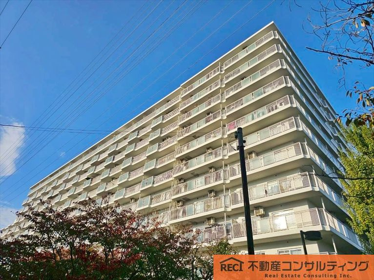 サンロイヤル武庫川サンクの外観