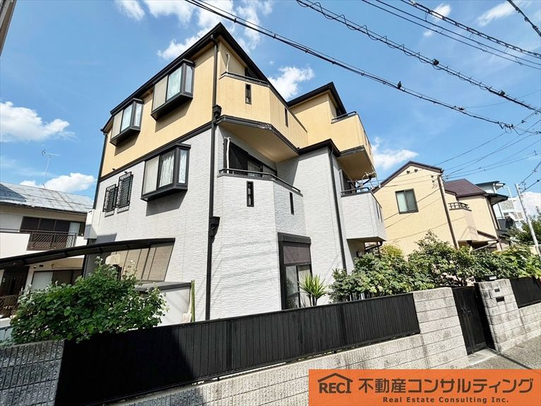 西宮市能登町　中古戸建の外観