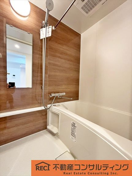 武庫川サニーハイツの浴室|スーパーすぐで毎日のお買い物も便利