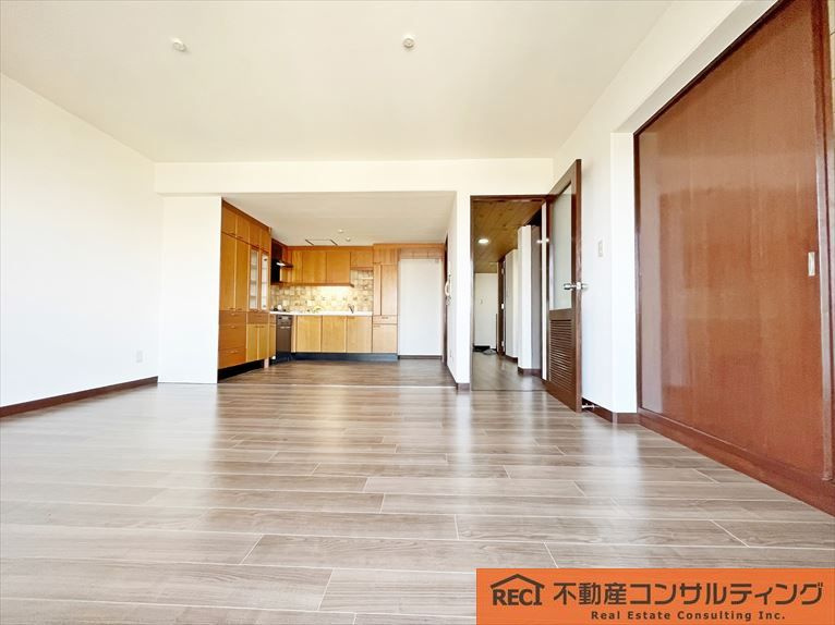 メゾン岡本の内装|南向き日当たり良好