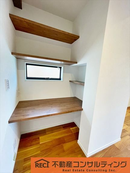 神戸市灘区薬師通4丁目　新築戸建　2号地の収納