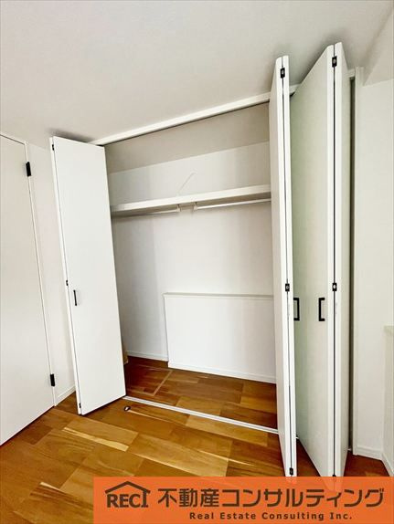 神戸市灘区薬師通4丁目　新築戸建　2号地の収納