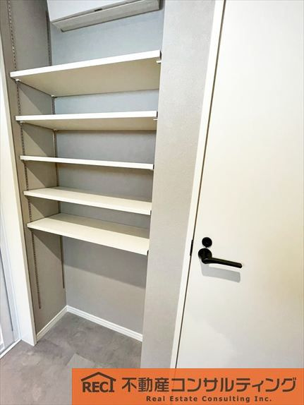 神戸市灘区薬師通4丁目　新築戸建　2号地の収納