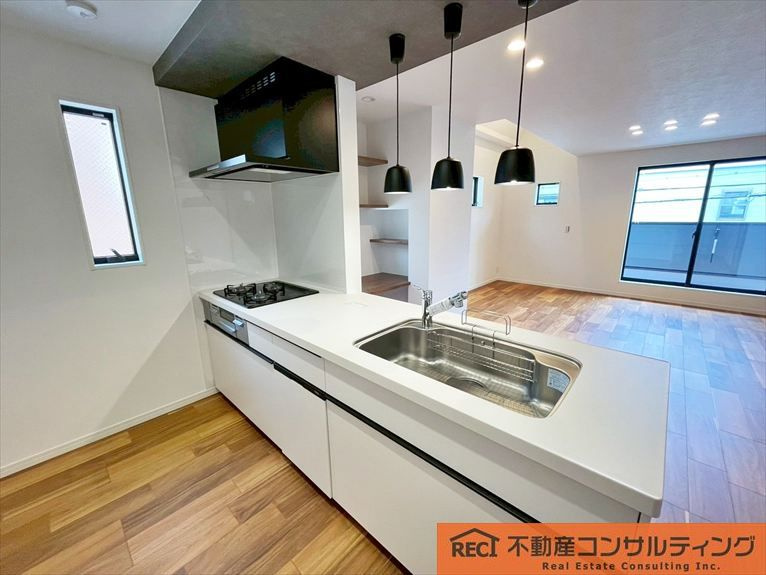神戸市灘区薬師通4丁目　新築戸建　2号地のキッチン