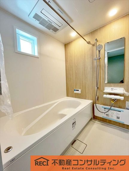 神戸市灘区薬師通4丁目　新築戸建　1号地の浴室