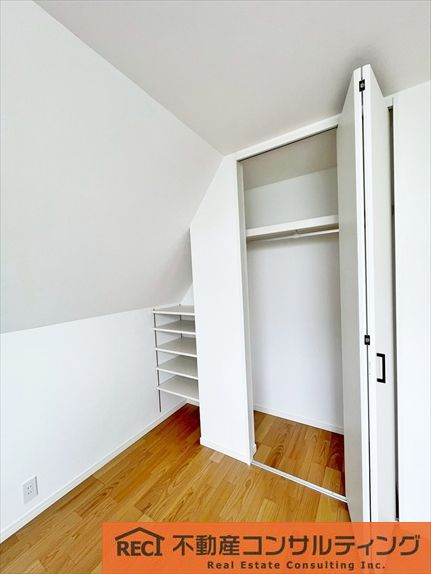 神戸市灘区薬師通4丁目　新築戸建　1号地の収納