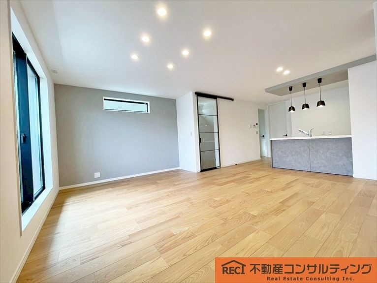 神戸市灘区薬師通4丁目　新築戸建　1号地の内装