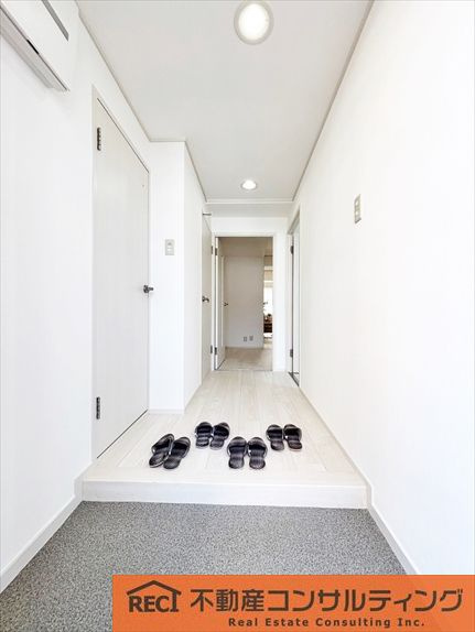 朝日プラザ深江北町の玄関