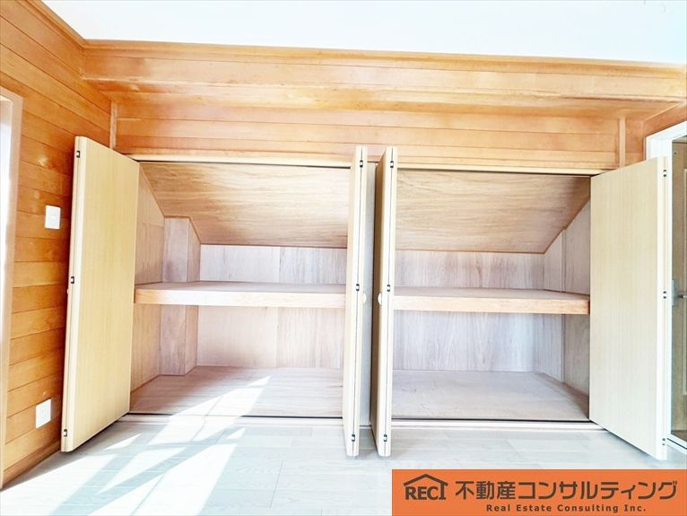 神戸市東灘区御影山手3丁目　中古戸建の収納