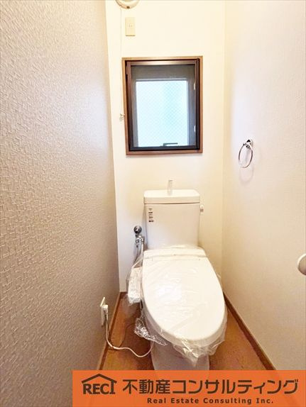 神戸市東灘区御影山手3丁目　中古戸建のトイレ