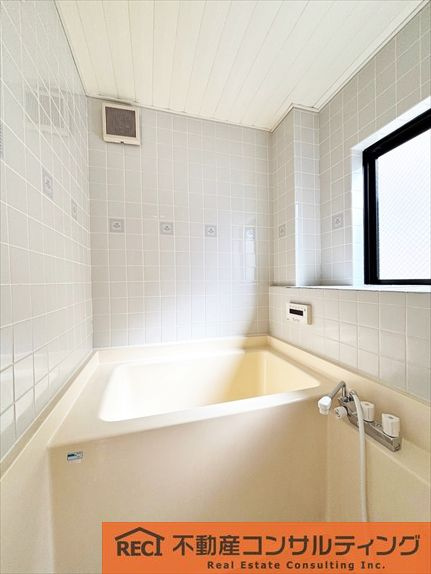 神戸市東灘区御影山手3丁目　中古戸建の浴室