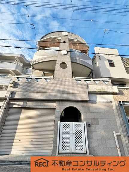 西宮市霞町　中古戸建の外観