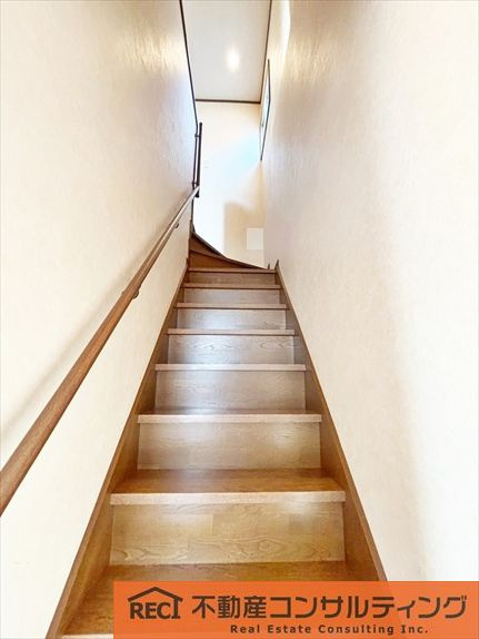 西宮市霞町　中古戸建の内装