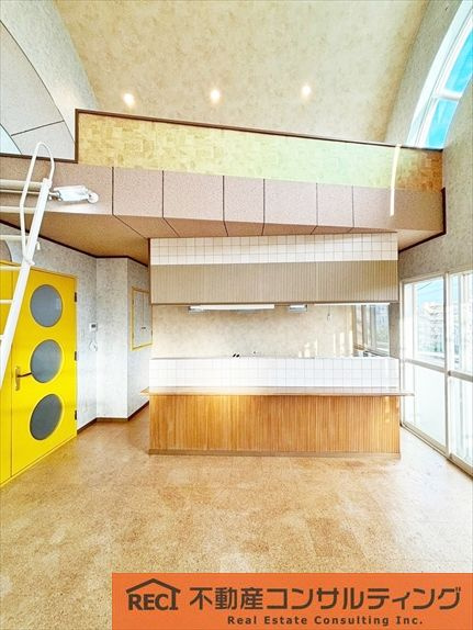 西宮市霞町　中古戸建の内装