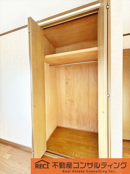 西宮市霞町　中古戸建の収納