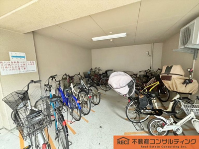 【駐輪場】 | ユニライフ浜甲子園