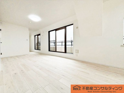 【子供部屋】 | ユニライフ浜甲子園 | 眺望良好