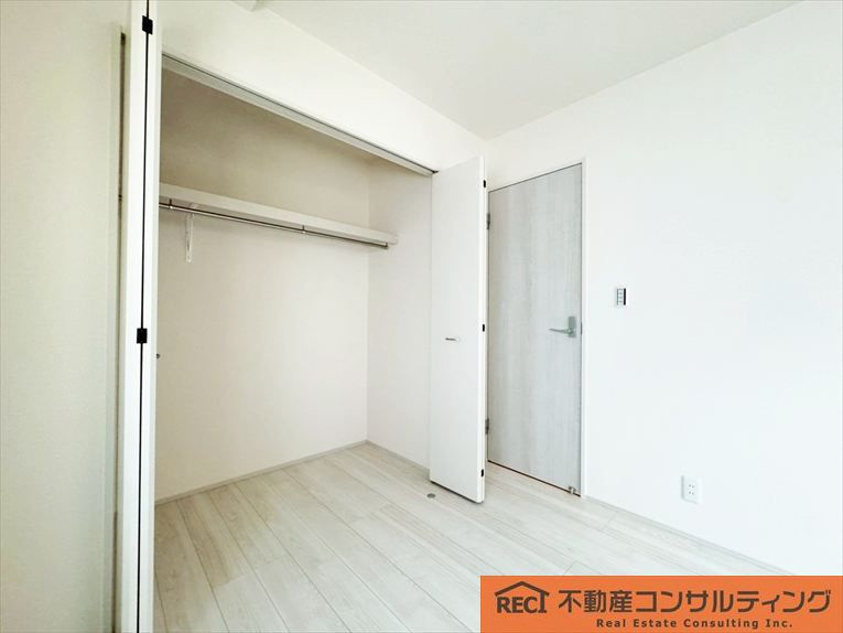 西宮市南甲子園2丁目　新築戸建　3号棟の収納