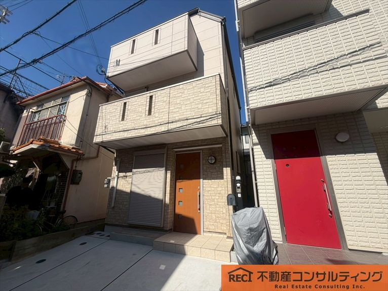 神戸市灘区上野通2丁目　中古戸建のエントランス