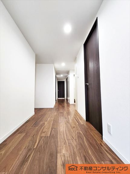 ロイヤルヴィラ苦楽園の内装