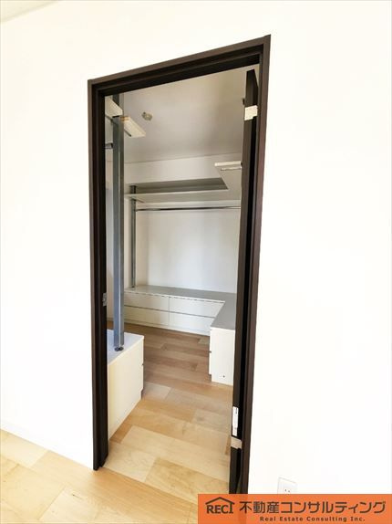 ロイヤルヴィラ苦楽園の収納