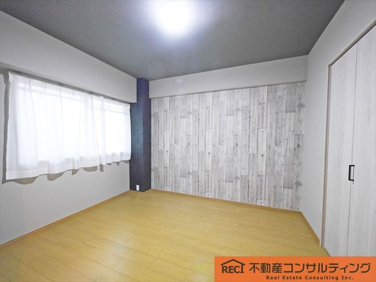 イスズハイツベル夙川公園の洋室