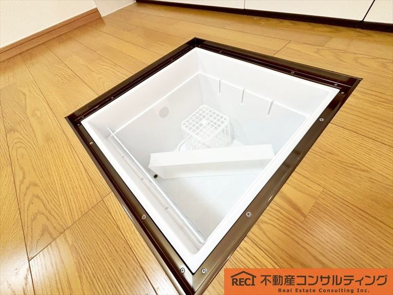 西宮市青木町　中古戸建の収納