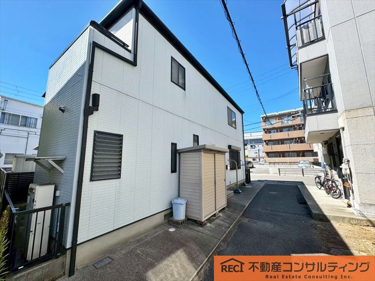 神戸市灘区大石南町1丁目　中古戸建の駐車場