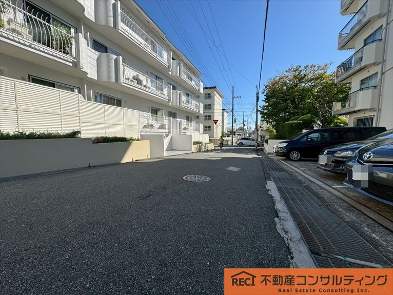 岡本センチュリーマンションの周辺