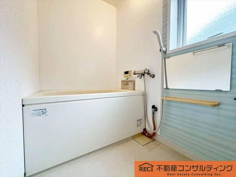 ジョイフル御影の浴室