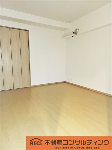 ジークレフ御影台A棟の洋室