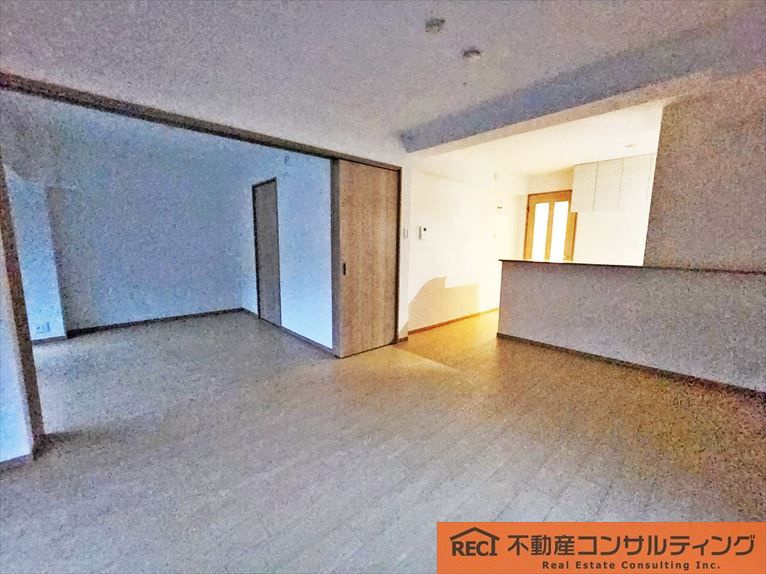 ジークレフ御影台A棟の居間・リビング