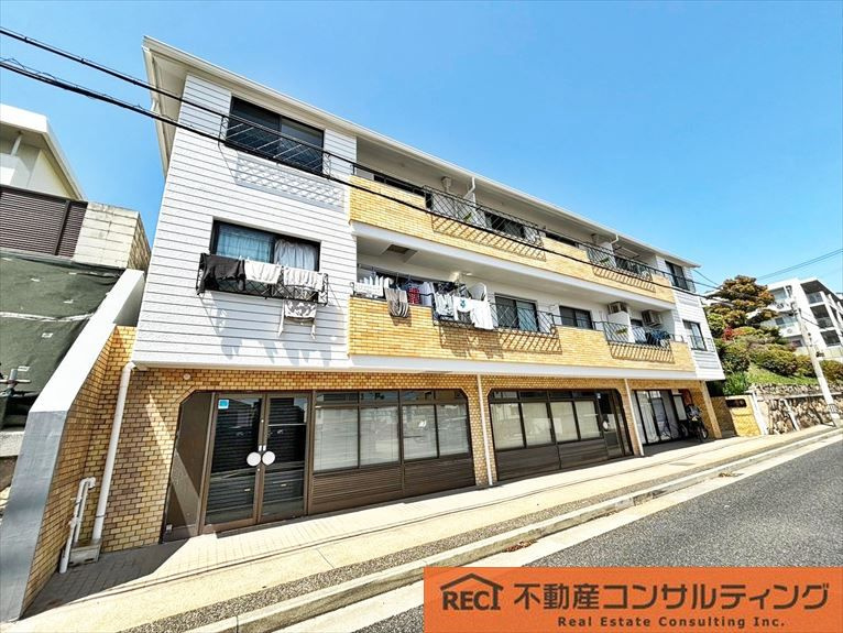 カサベルデ青谷の外観