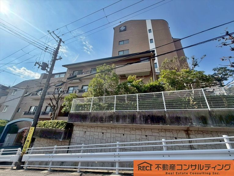ジークレフ高羽二番館の外観