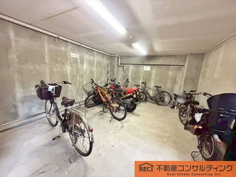 六甲山手グランドヒルズの駐車場