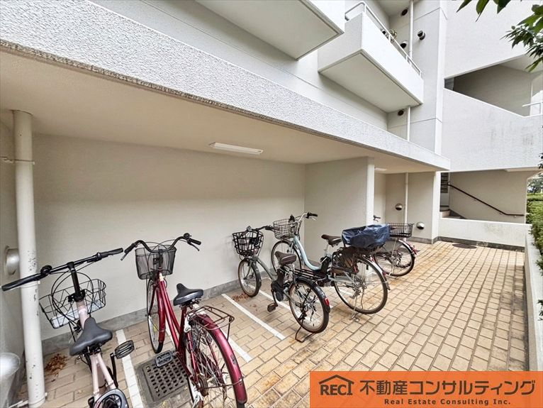 本山南パークマンションの駐輪場