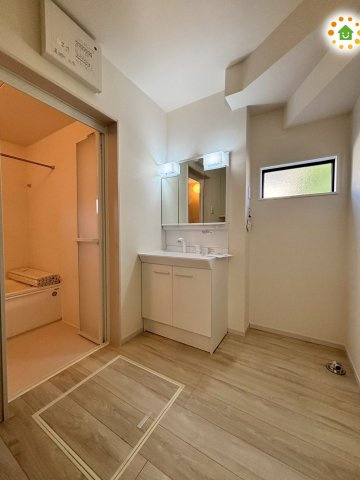 東松山市石橋　3期　新築一戸建て　ずっとプラス　01の収納