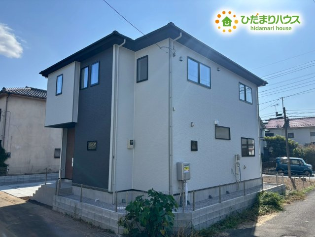 東松山市石橋　3期　新築一戸建て　ずっとプラス　01の外観|角地につき日当たり・通風良好！