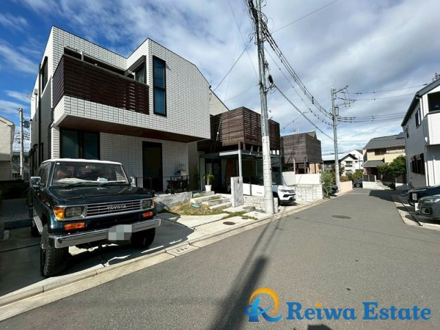 中古戸建　茅ヶ崎市東海岸南6丁目の前面道路含む現地写真