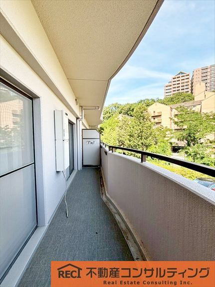 ジオ六甲山手のバルコニー