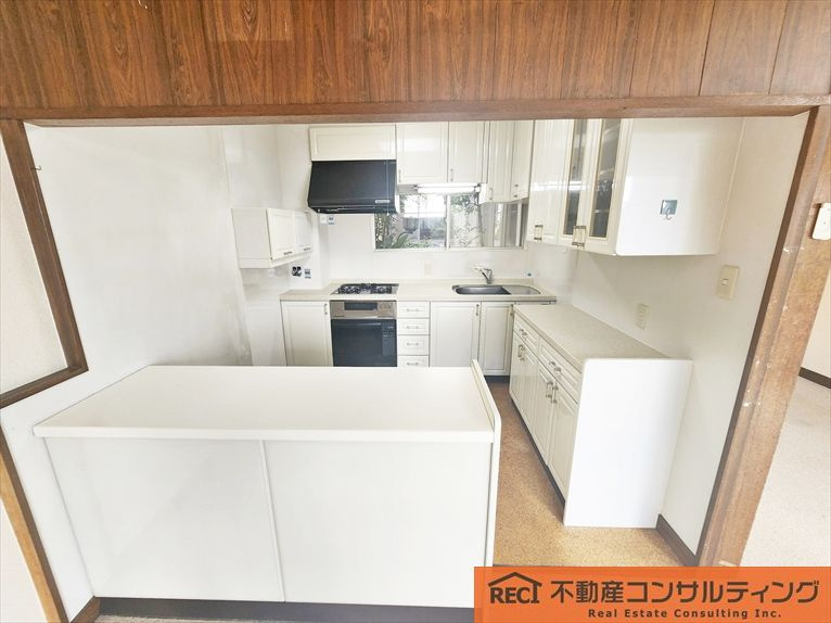 神戸市東灘区森北町5丁目　中古戸建のキッチン