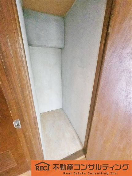 神戸市東灘区森北町5丁目　中古戸建の収納