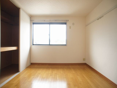 【寝室】 | コーポラスビックツリーA | 清潔感のあるきれいな洋間です♪