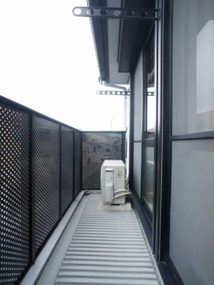 【バルコニー】 | コーポラスビックツリーA | 日当たり良好！お洗濯物がたくさん干せます♪