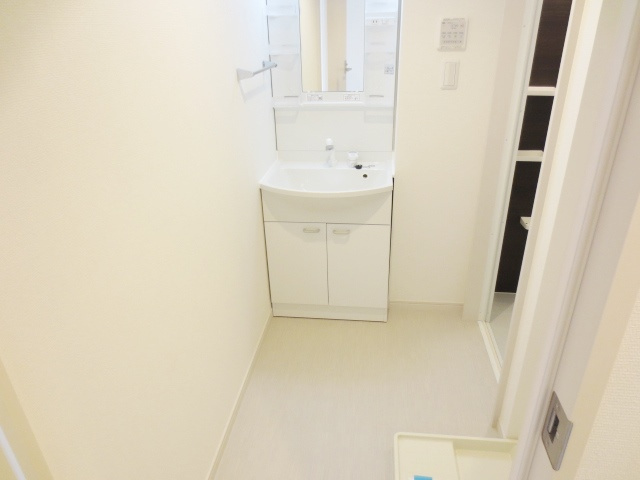 リブリ・八番館の独立洗面台