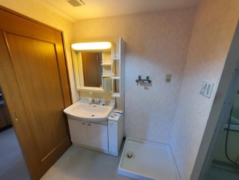 須磨一ノ谷グリーンハイツB棟の独立洗面台